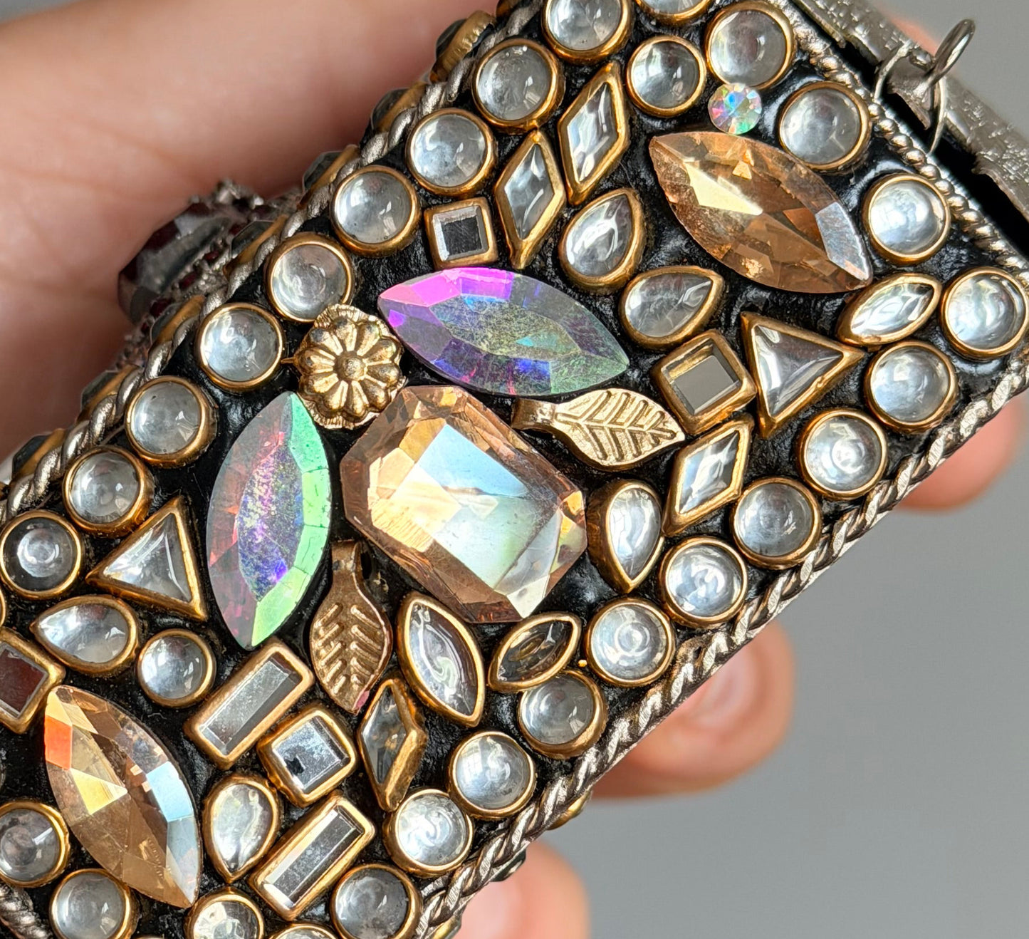 Naina Turkish Style Mini Kundan Clutch