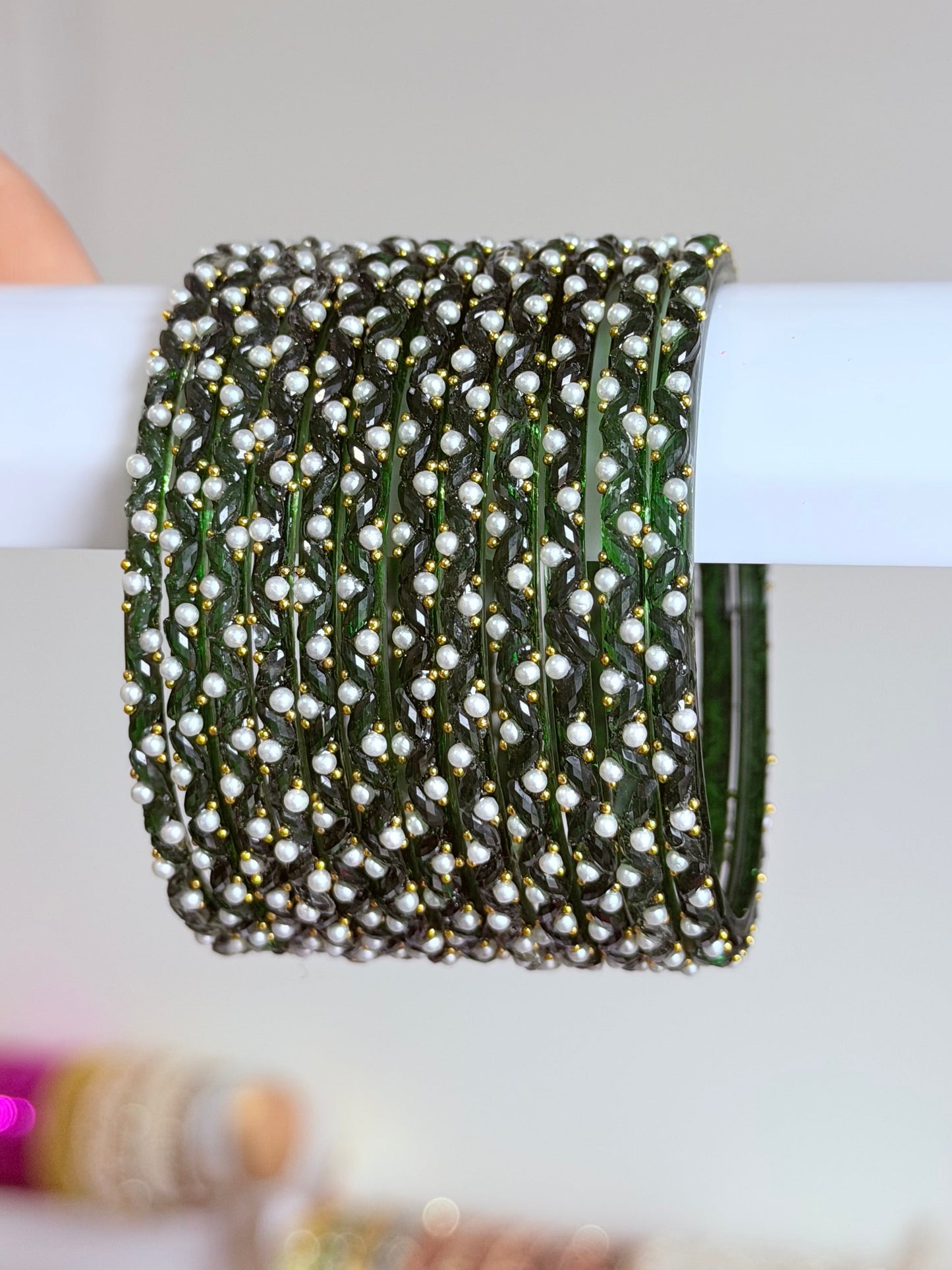 Sophia Pearl Glass Bangle Set