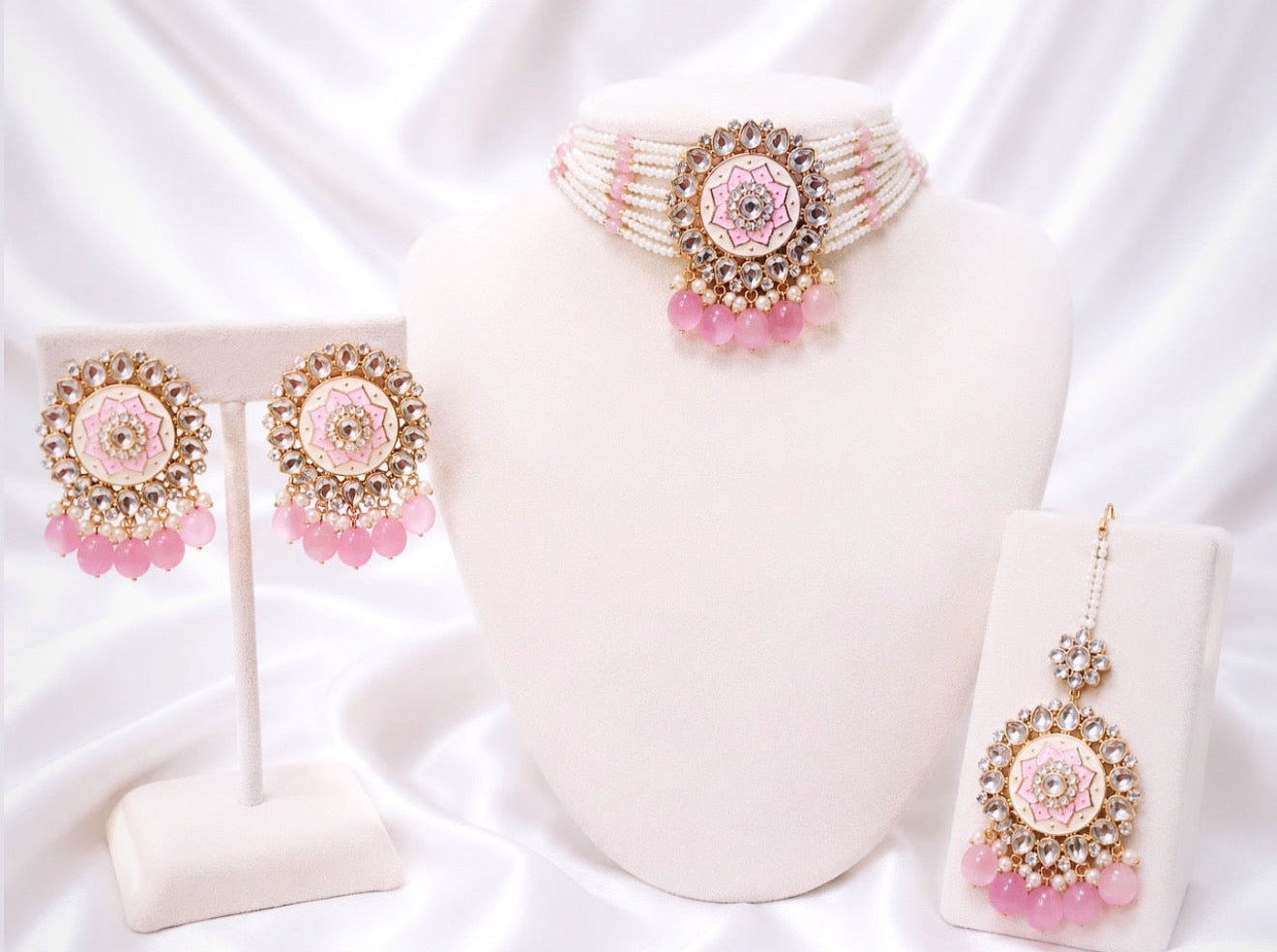 Eliza Necklace Set