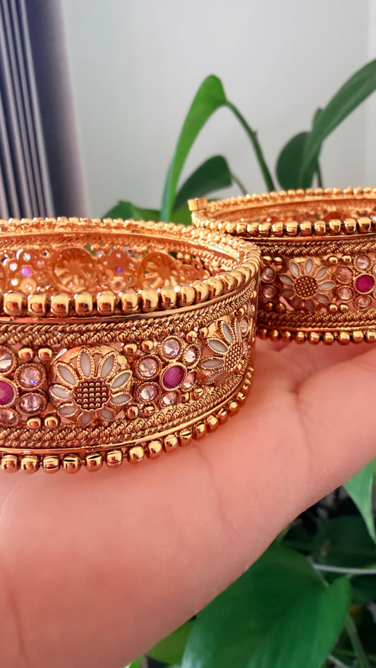 Shruti Gold Plated Premium Bangle Set