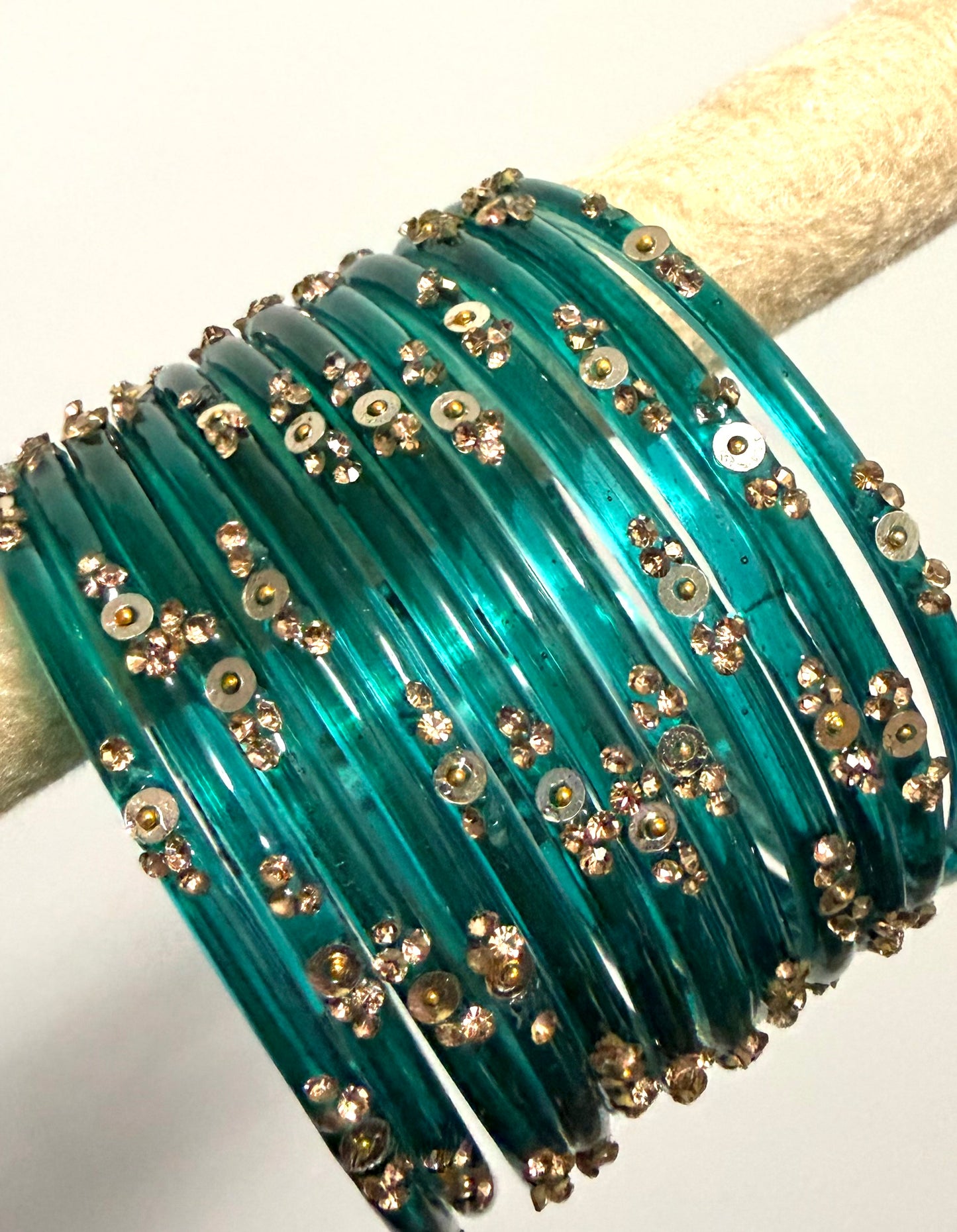 Sophia Glass Bangle Set