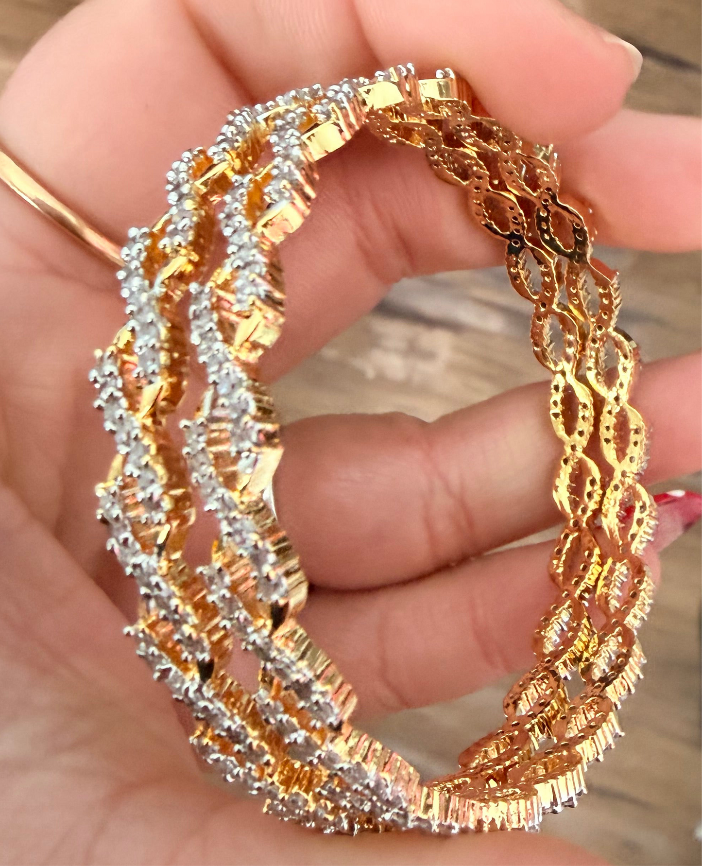 Nora Bangle Set