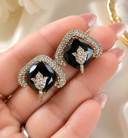 Avneet Studs