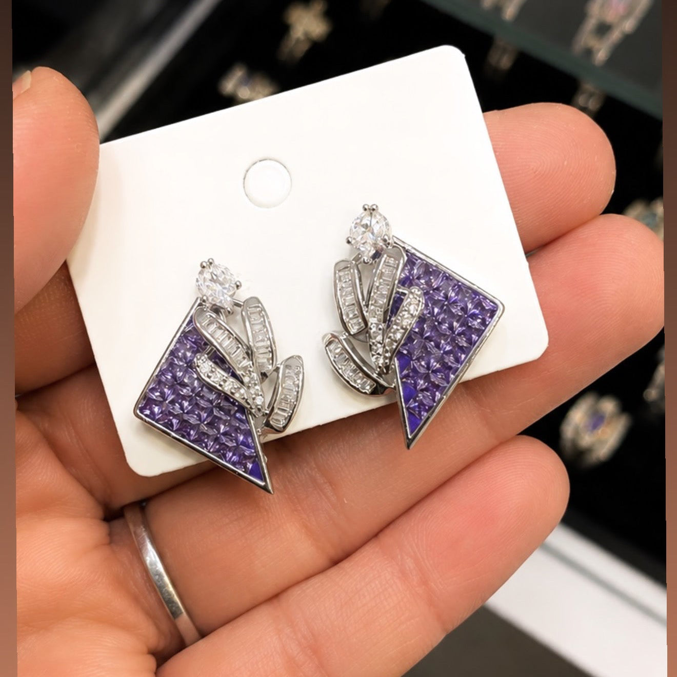 Sneha VVS Clarity Studs