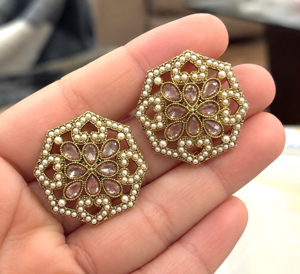 Safa Studs Earrings