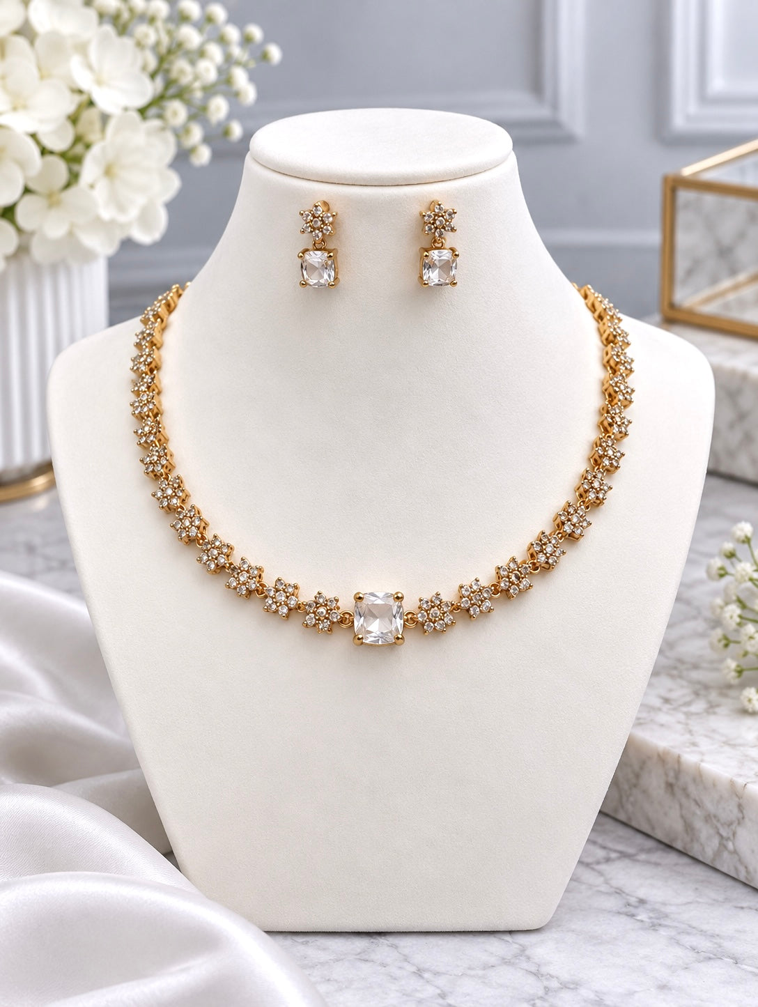 Asiya Sleek Necklace Set