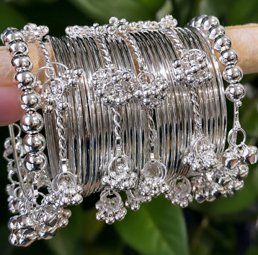 Naina Silver Kashmiri Bangle Set