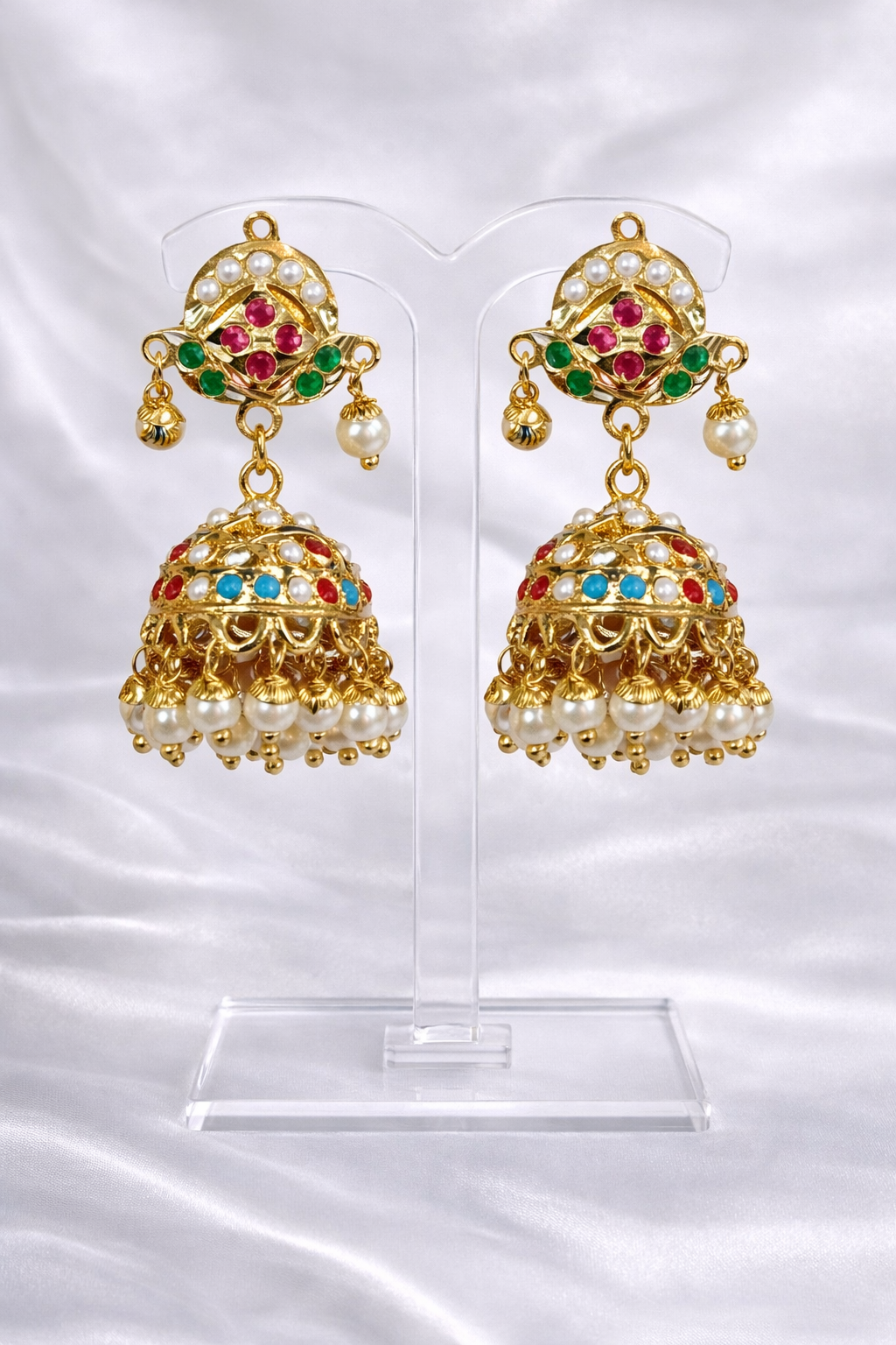 Jadau Jhumkis