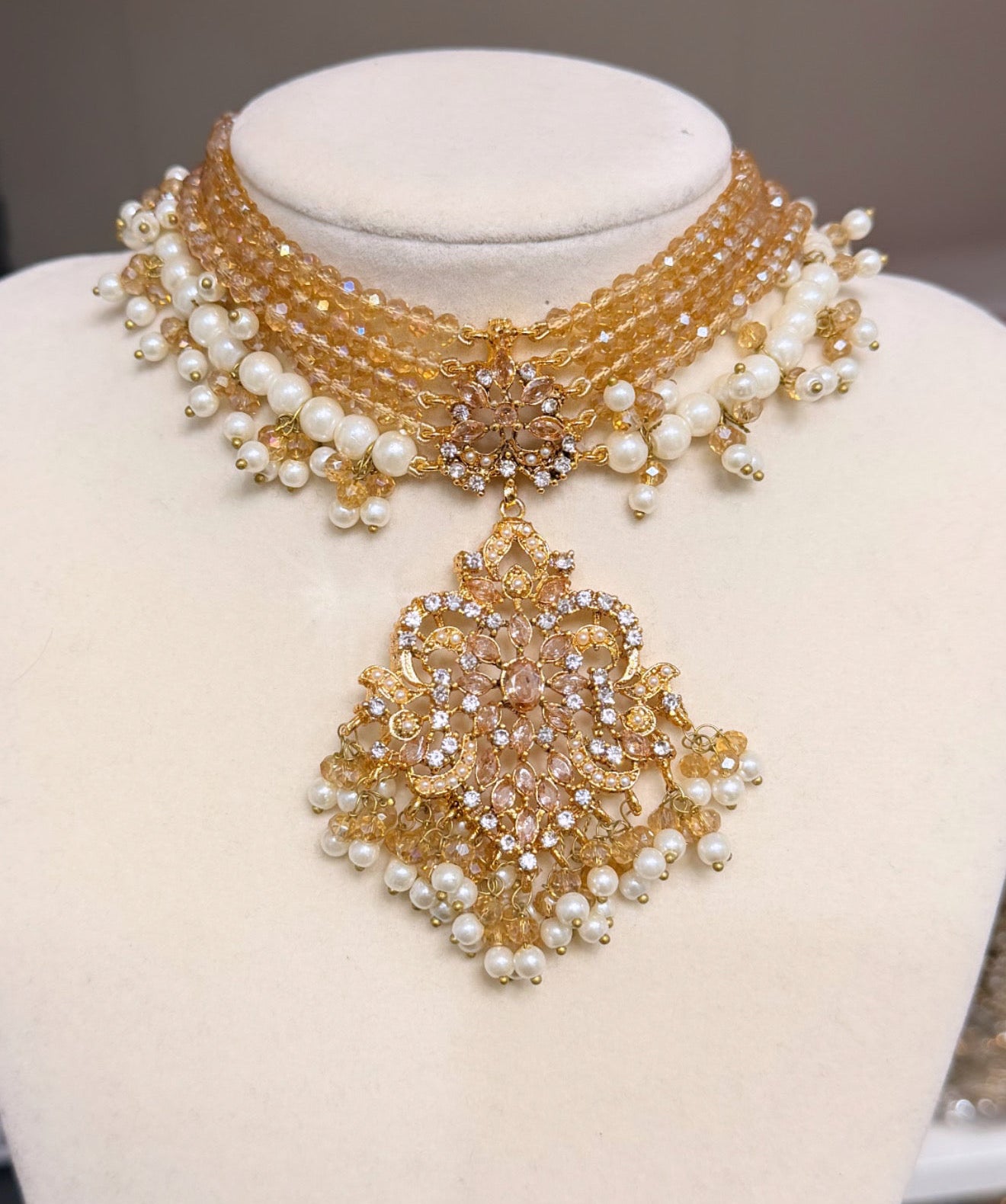 Mahima Necklace Set