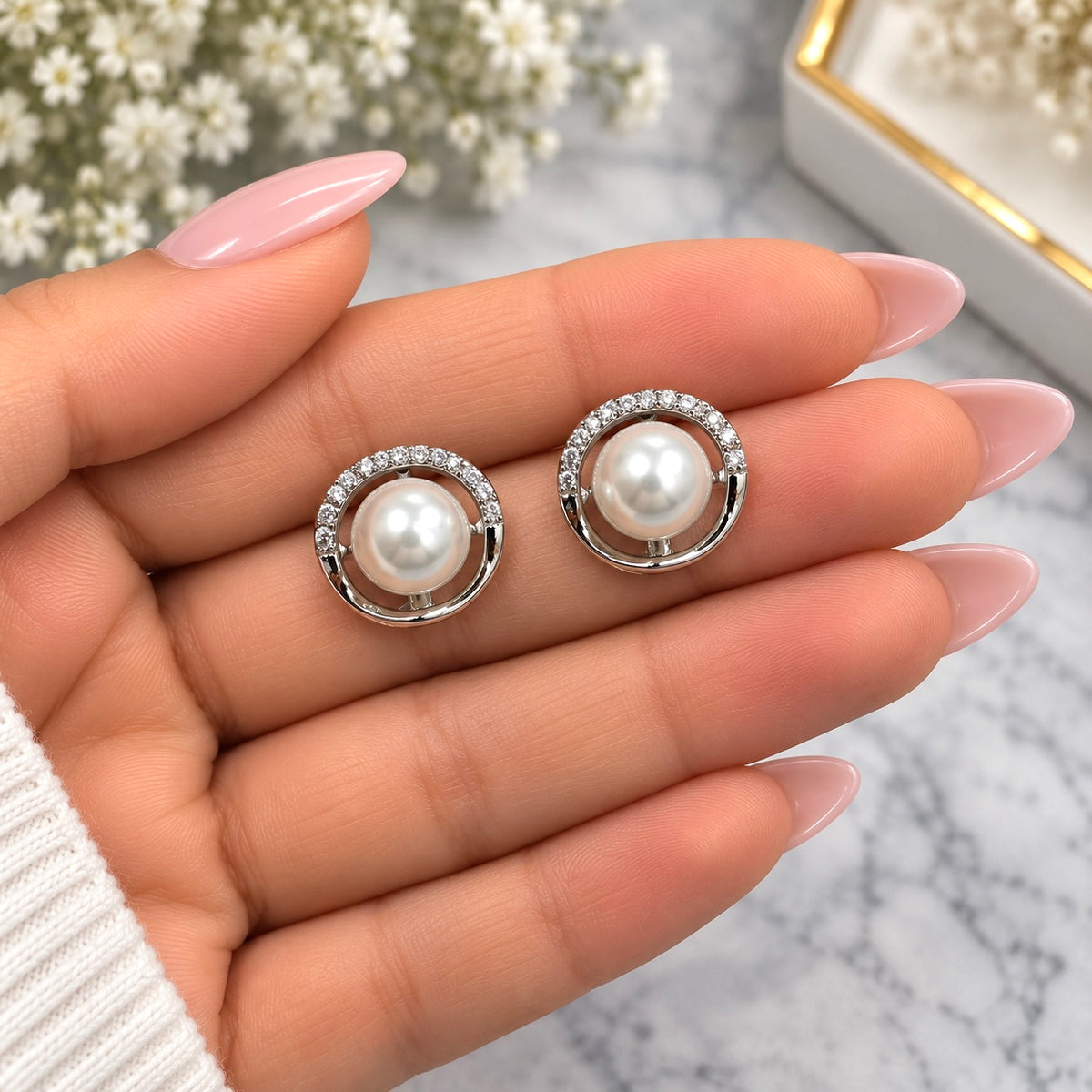 Pearl AD Studs