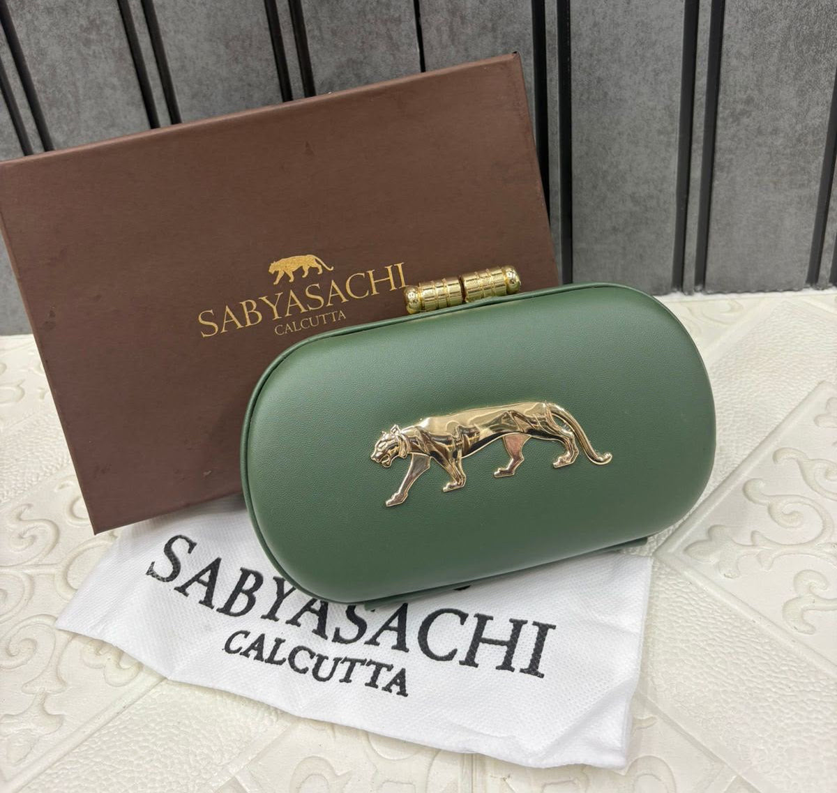 Sabya Inspired Premium Clutch with Detachable Chain