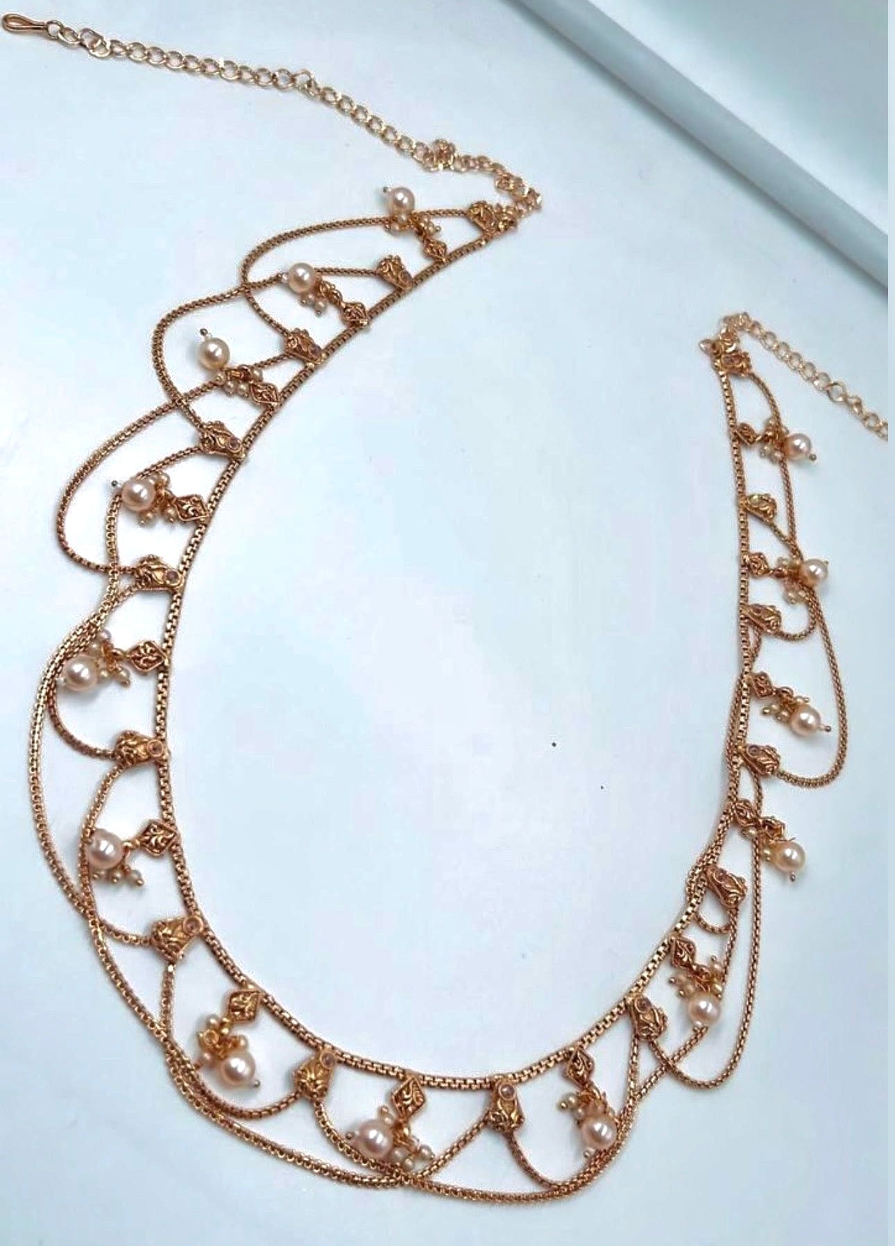 Waist Chain (Kamar Band)