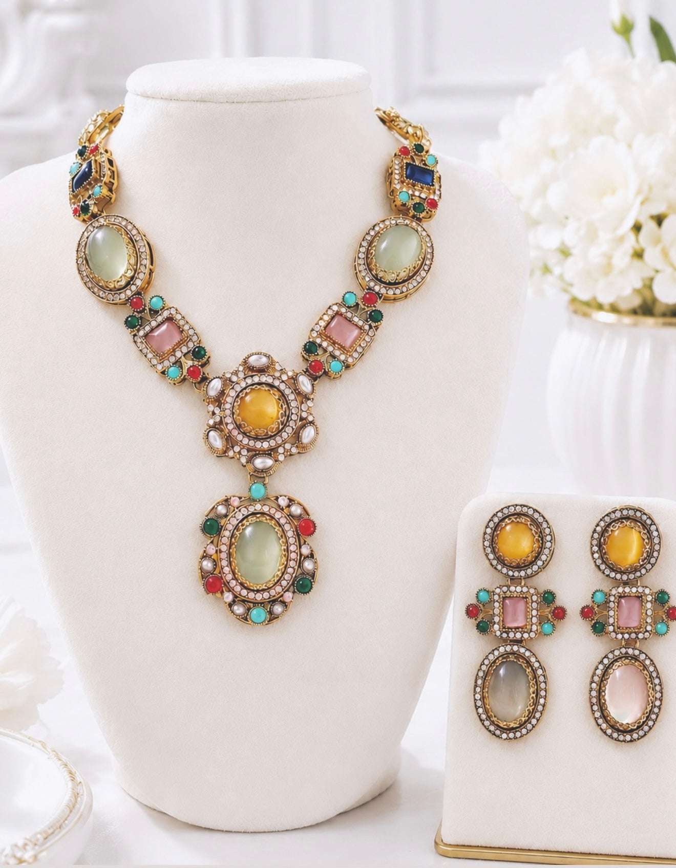 Nora Sabya Inspired Necklace Set
