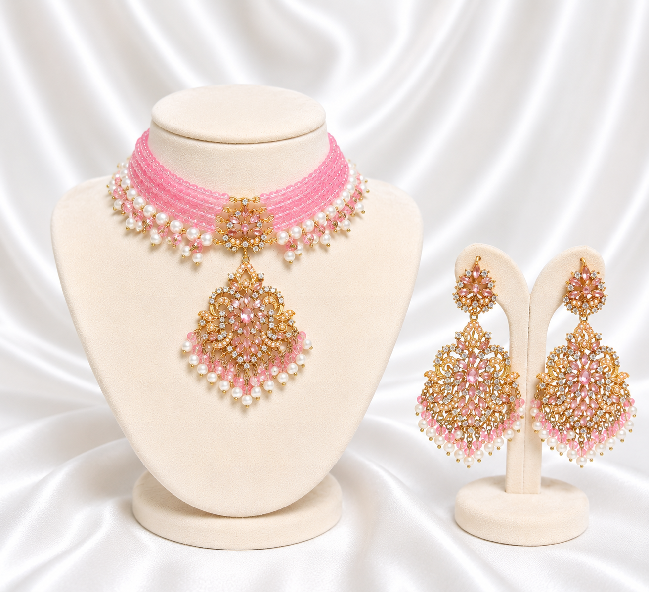 Mahima Necklace Set