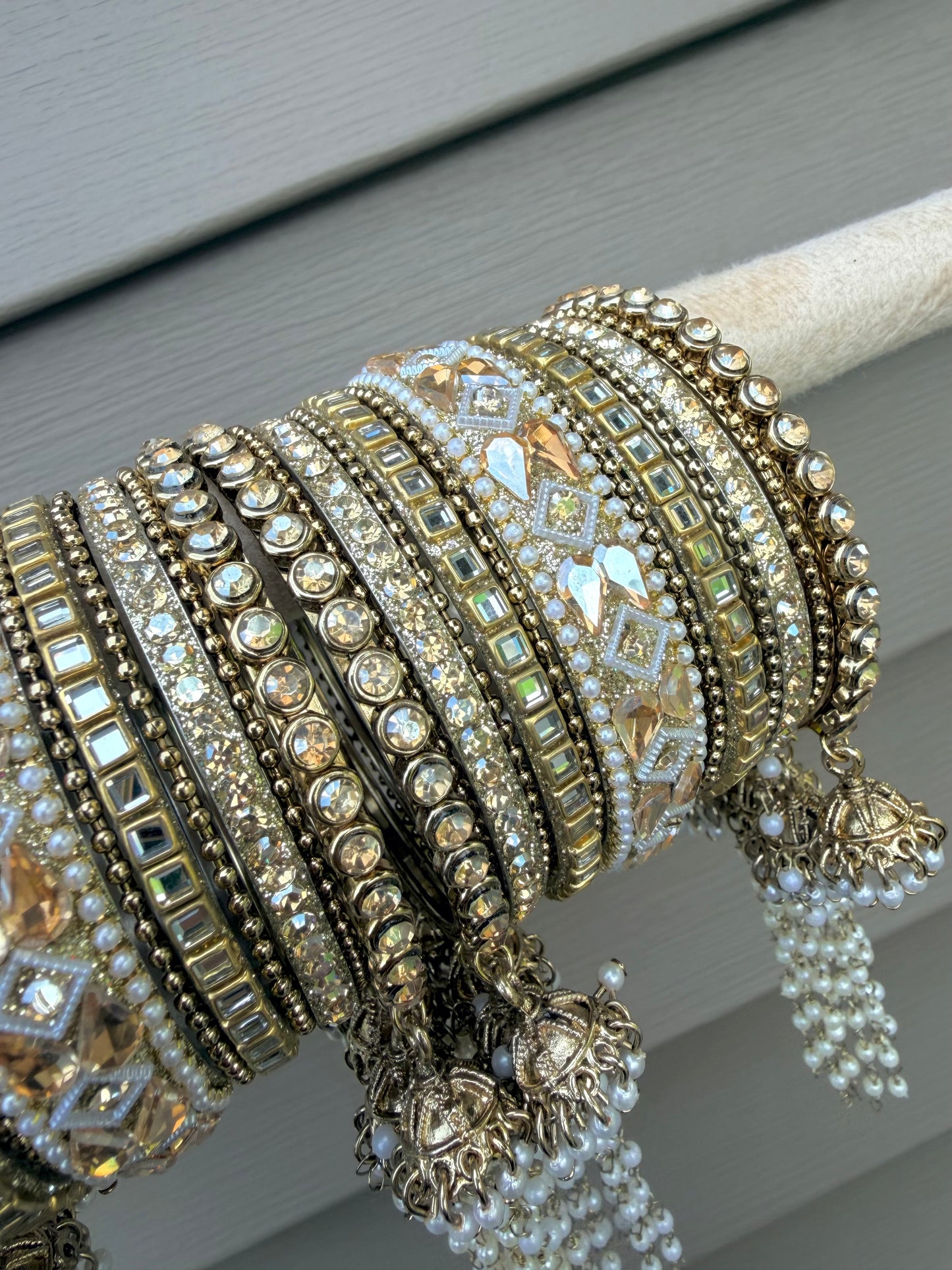 Sana Golden Heavy Bangle Set