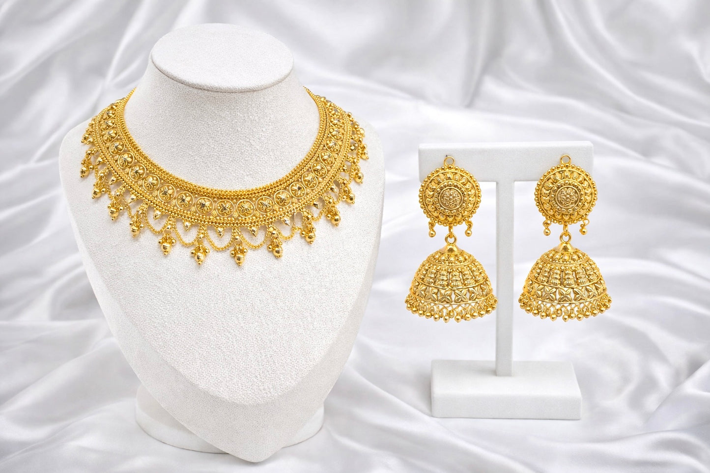 Saniya Premium Gold Plated Necklace Set