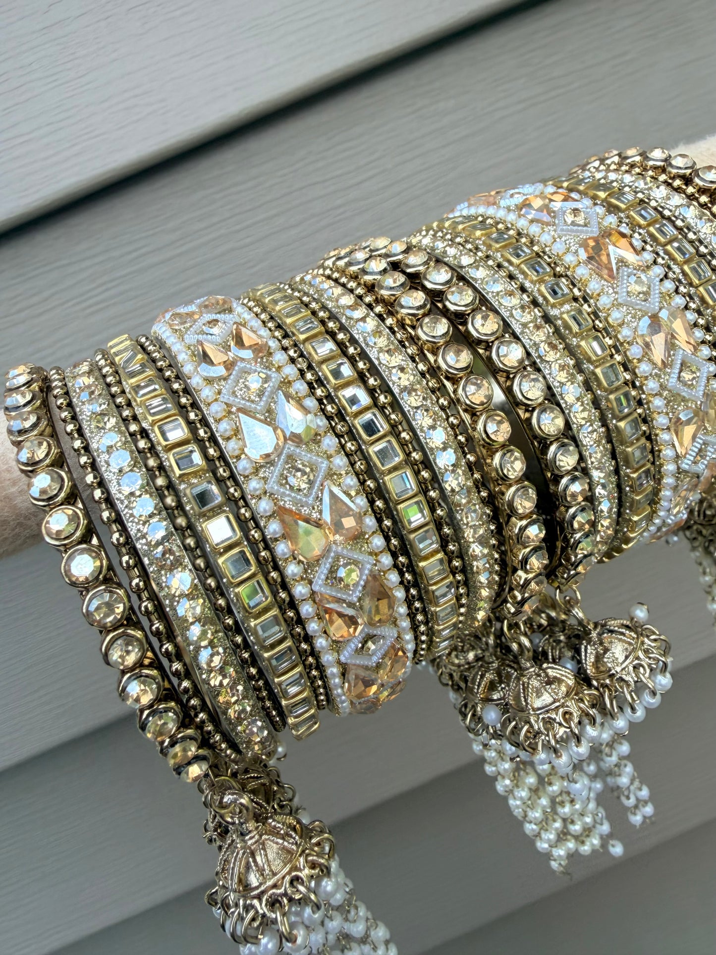 Sana Golden Heavy Bangle Set