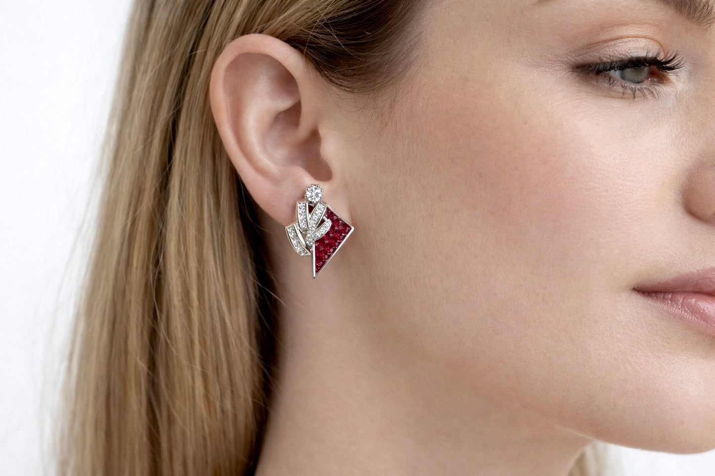 VVS Clarity Studs