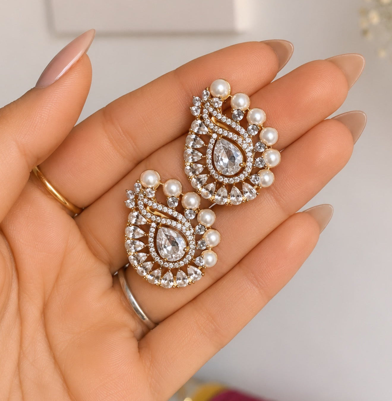 Afsana Studs