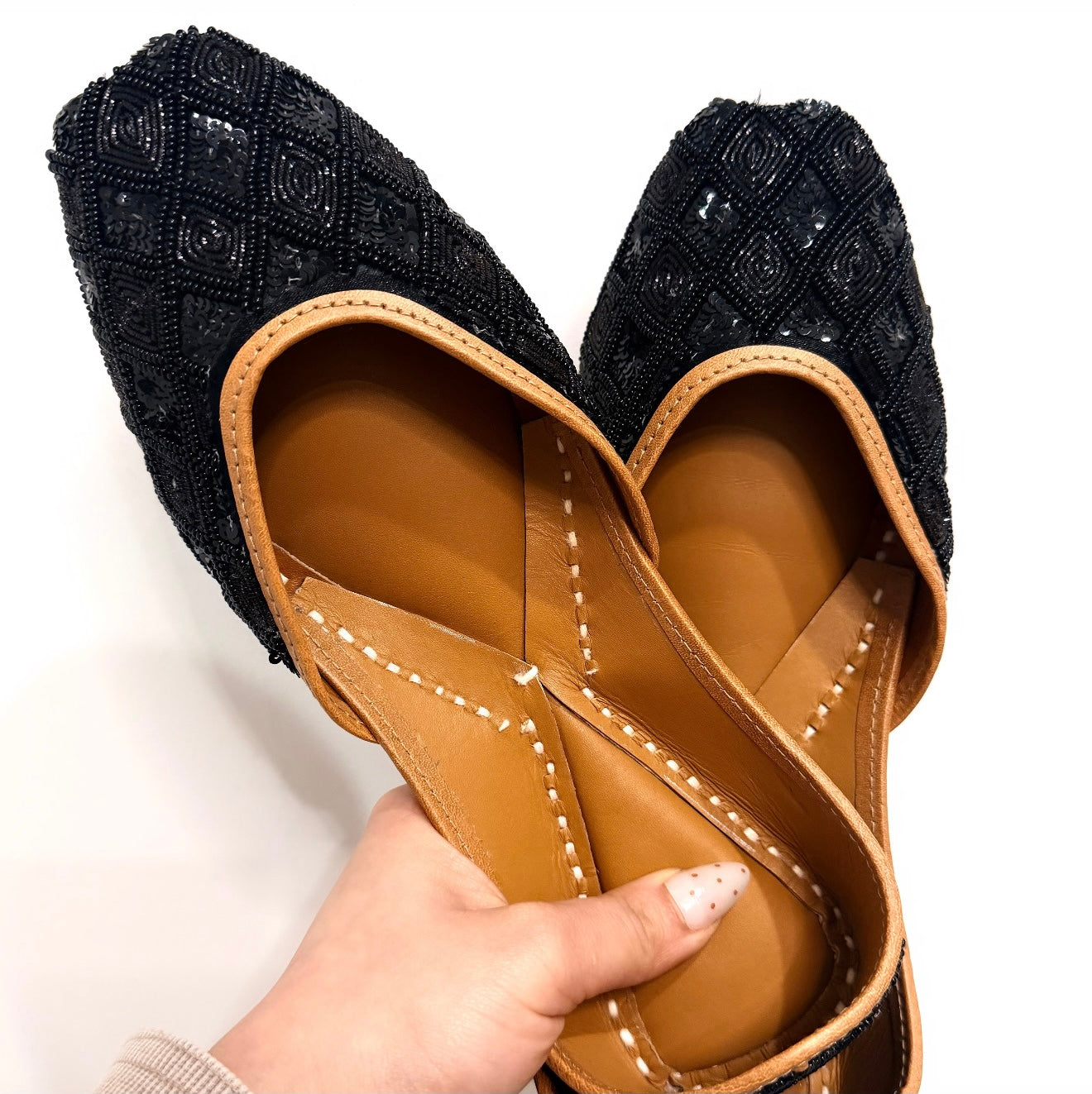 Black Sequin Punjabi Jutti