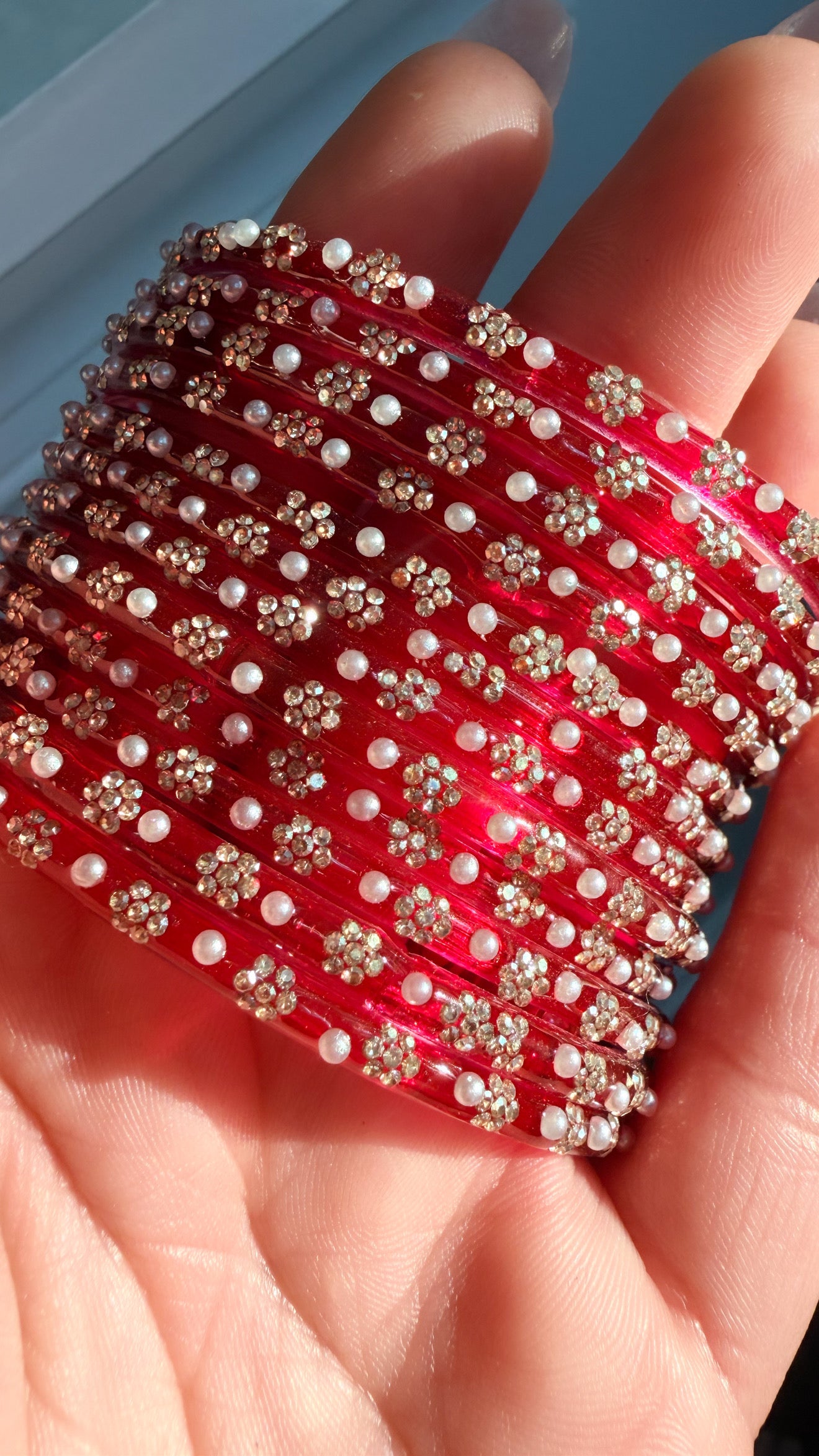 Sonal Pearl Glass Bangle Set