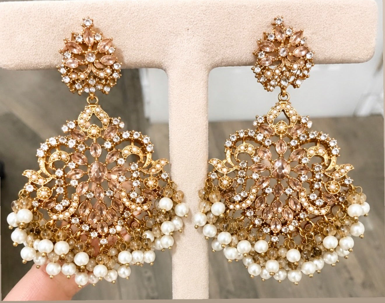 Mahima Necklace Set