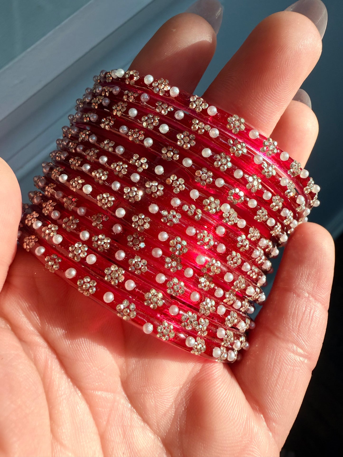 Sonal Pearl Glass Bangle Set