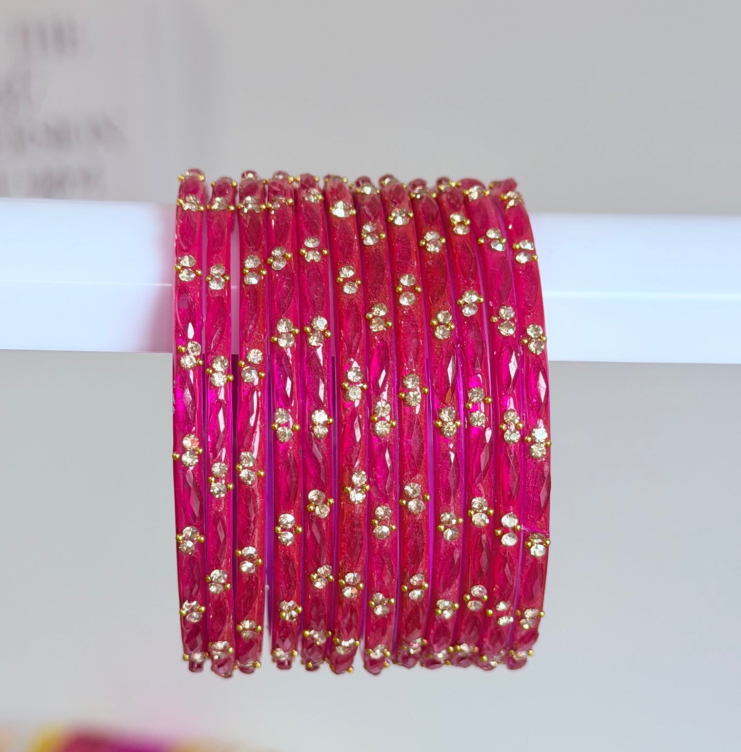 Mohabbat Glass Bangle Set