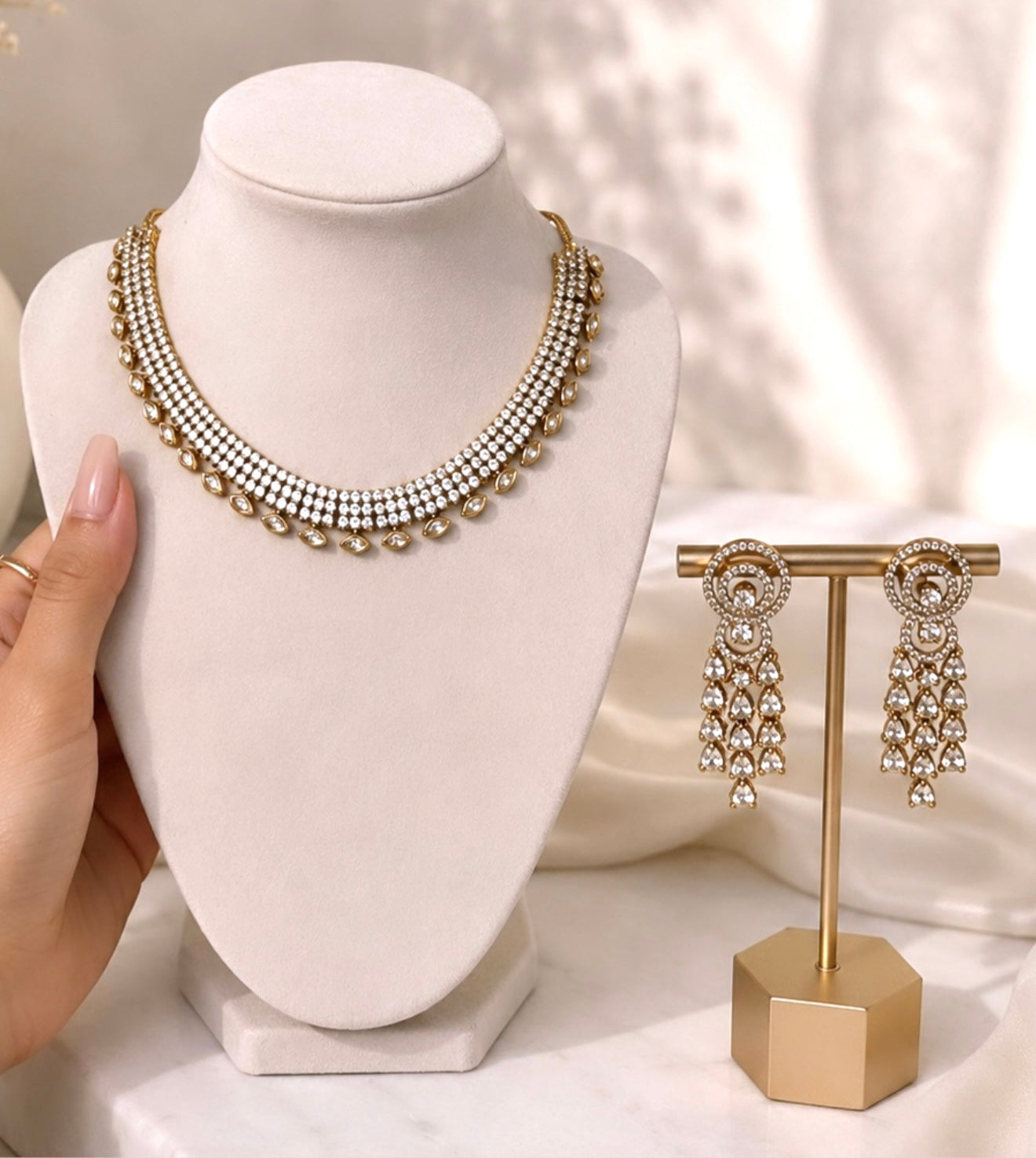 Raina Necklace Set
