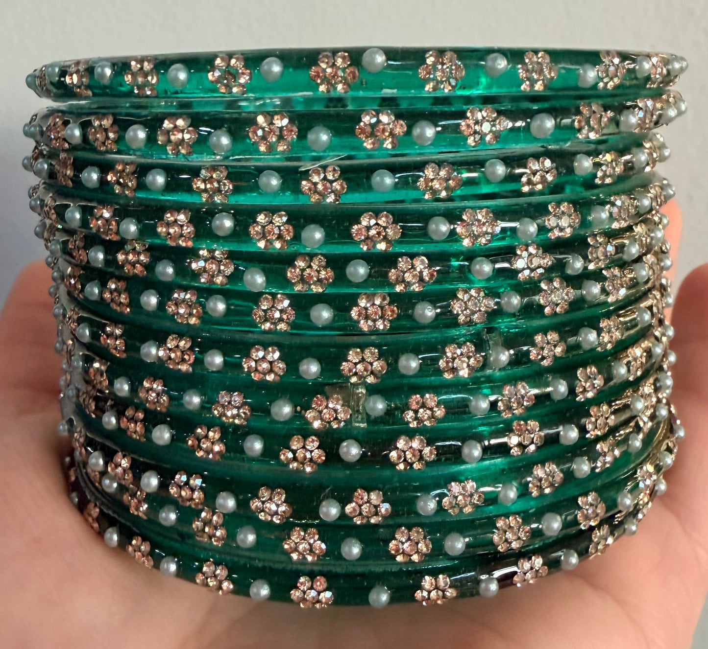 Sonal Pearl Glass Bangle Set