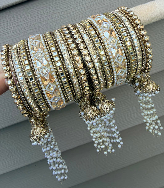 Sana Golden Heavy Bangle Set
