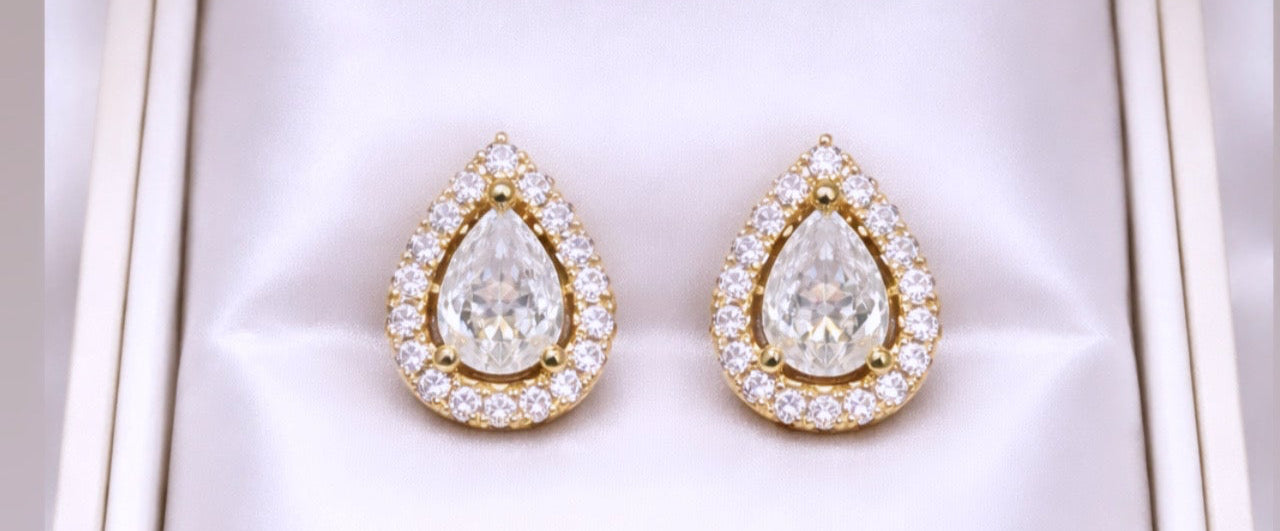 Mini VVS Clarity Studs