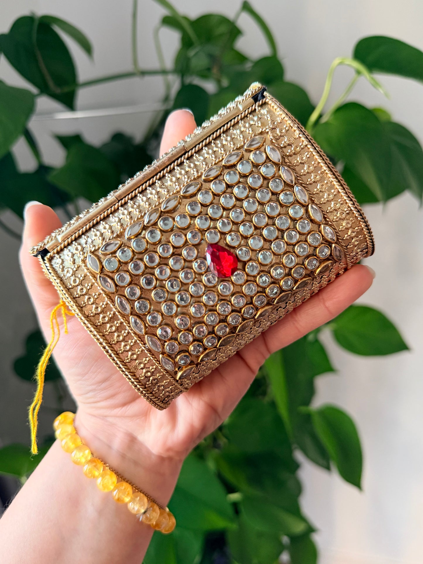 Naina Mini Kundan Clutch
