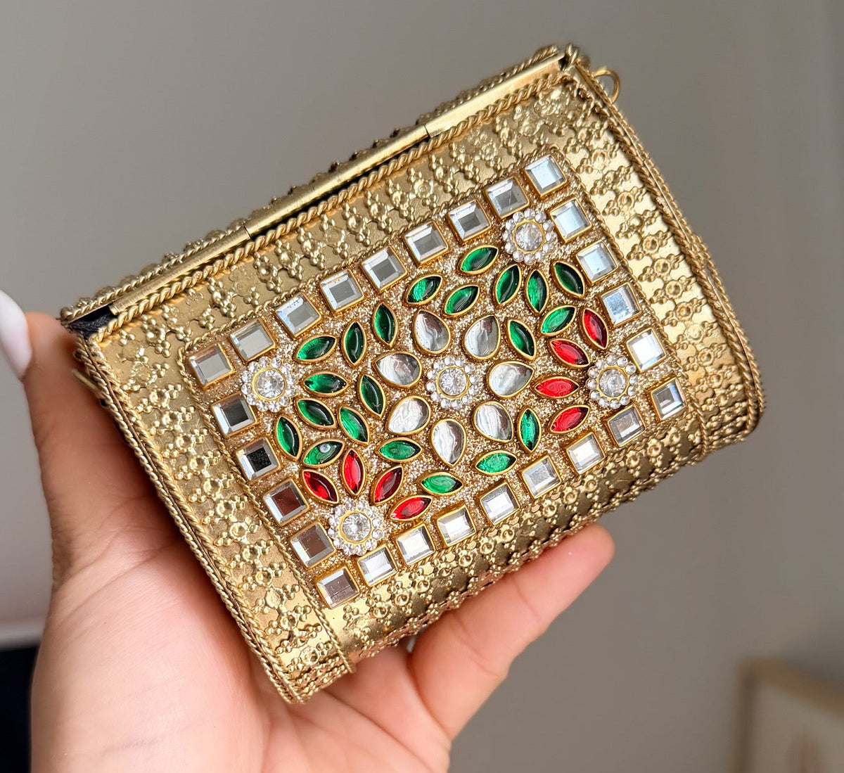 Naina Mini Kundan Clutch