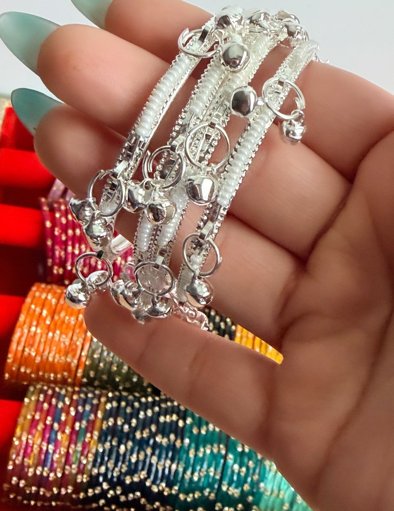 Sunidhi Glass Bangle Box- Box is included