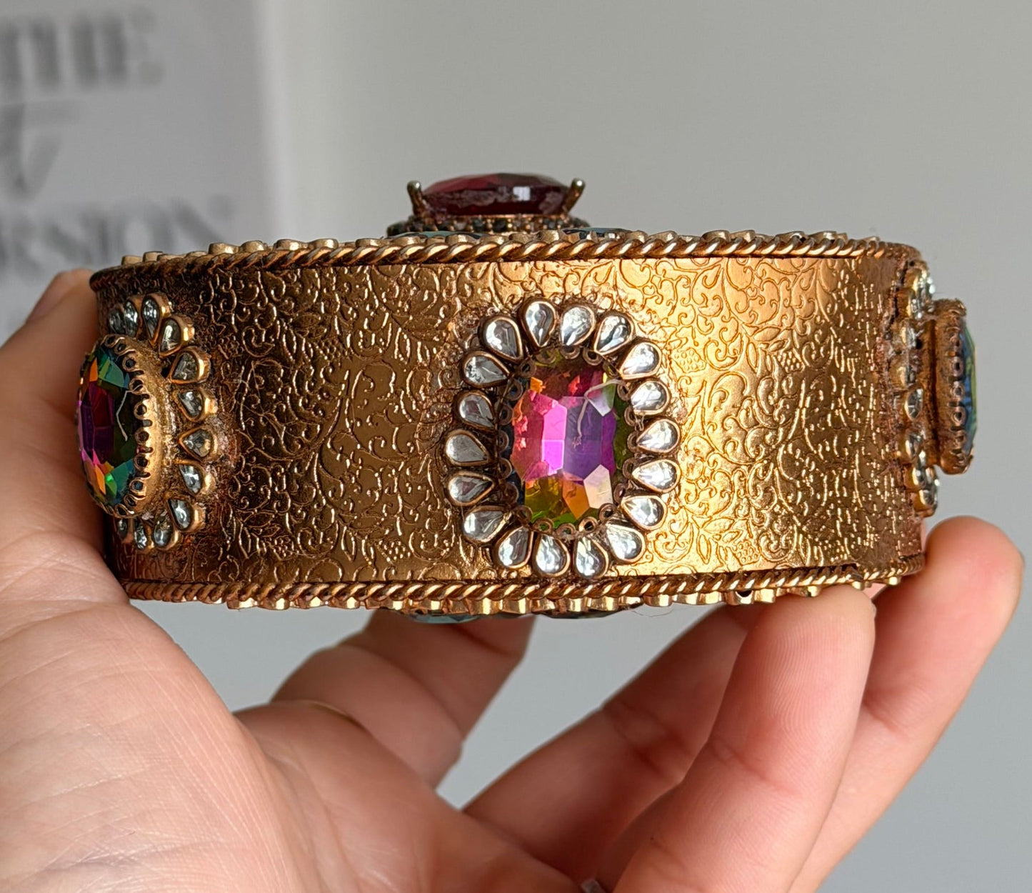 Naina Turkish Style Mini Kundan Clutch