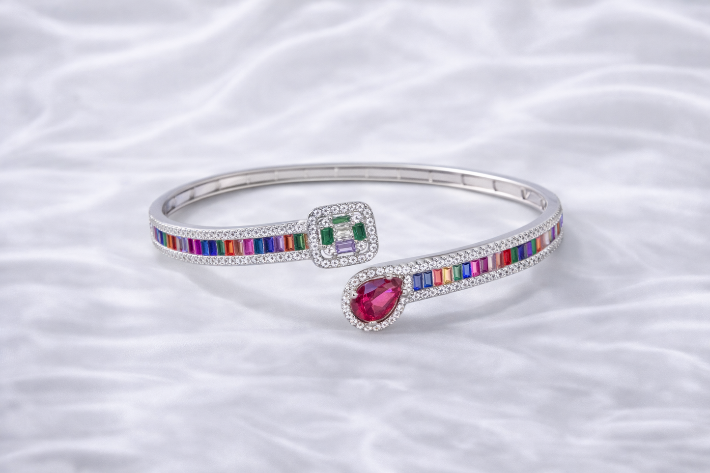 Alina VVS Clarity WG Bracelet
