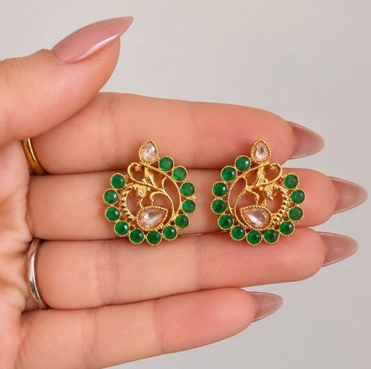 Sneha Studs