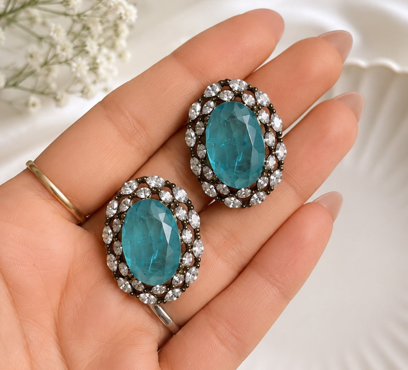 Rani Studs