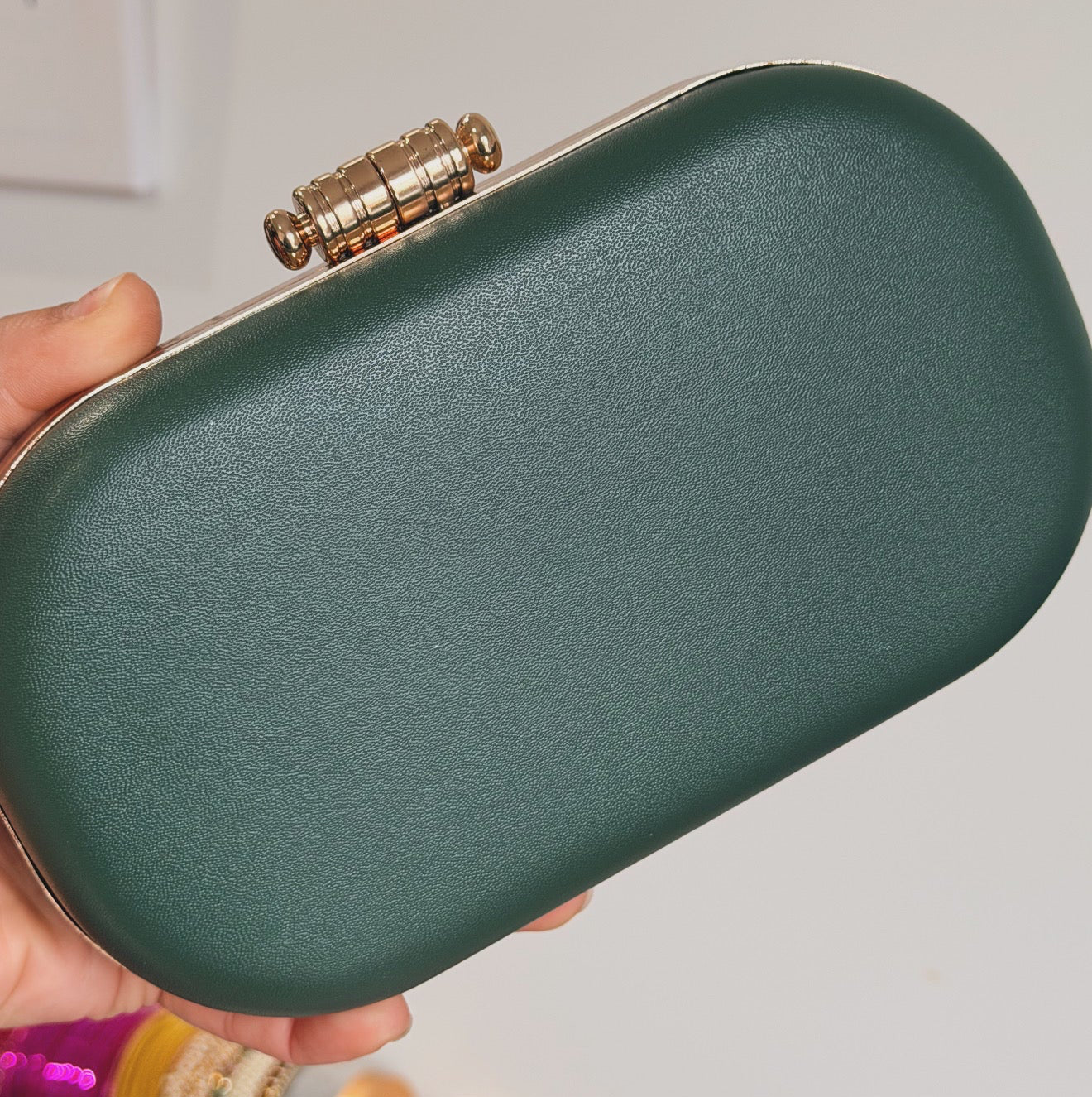Sabya Premium Quality Taj Mahal Clutch