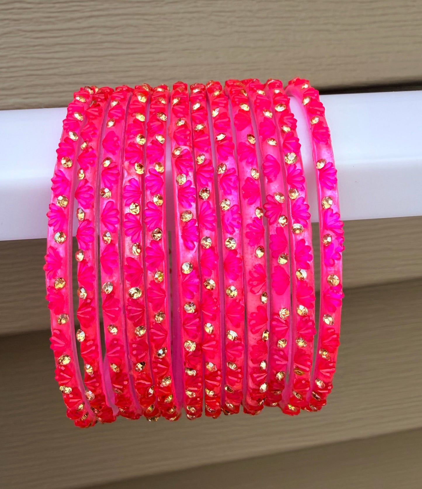 Naina Glass Bangle Set