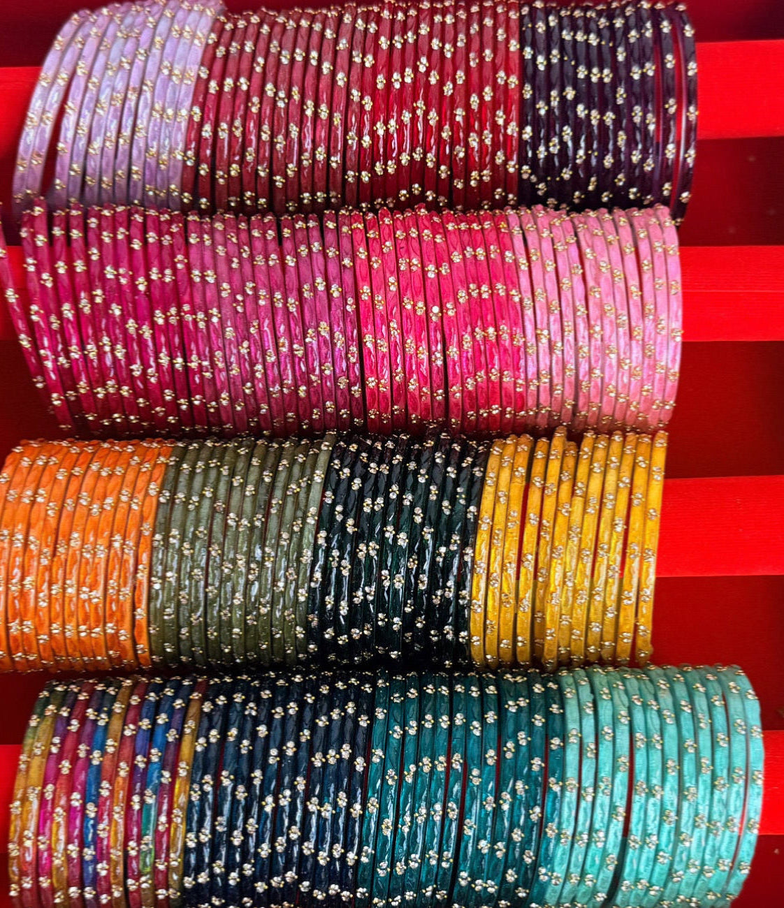 Sunidhi Glass Bangle Box- Box is included