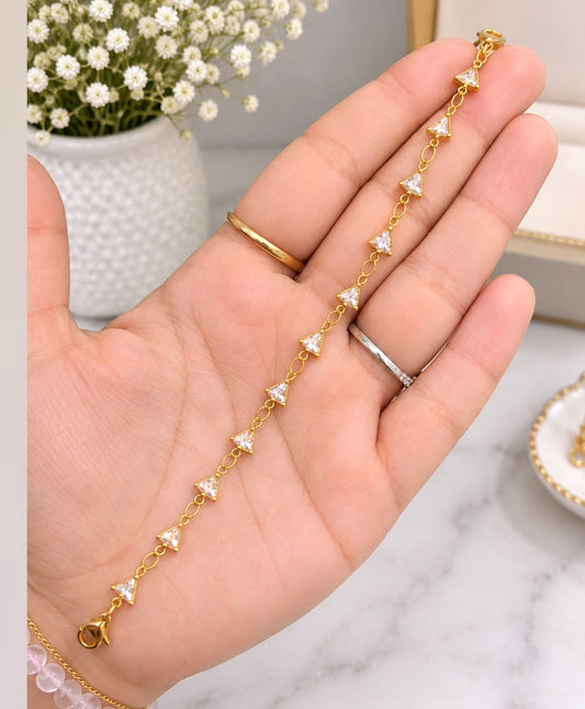 Mahira Dainty Bracelet