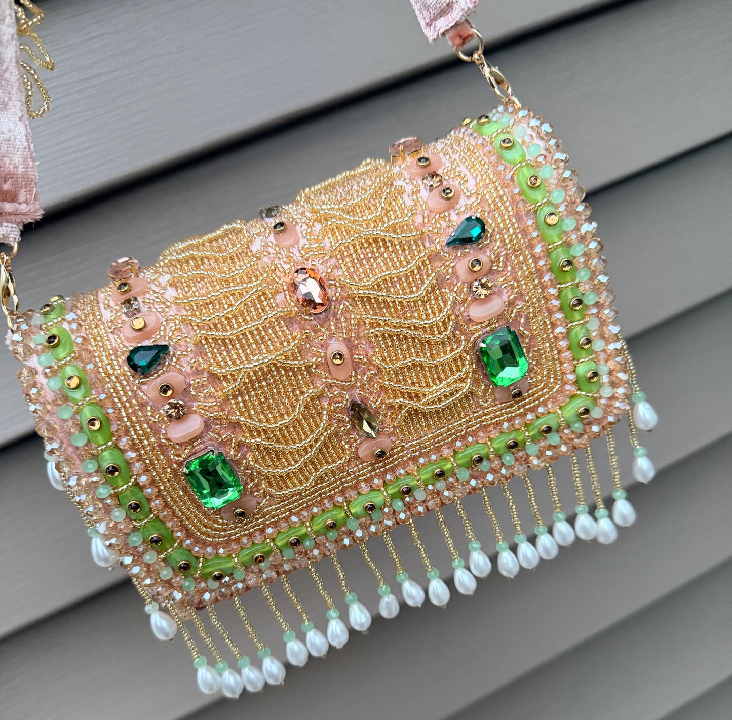 Gauri Premium Quality Handbag