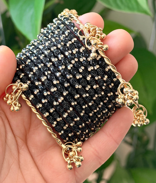 Disha Glass Bangle Set