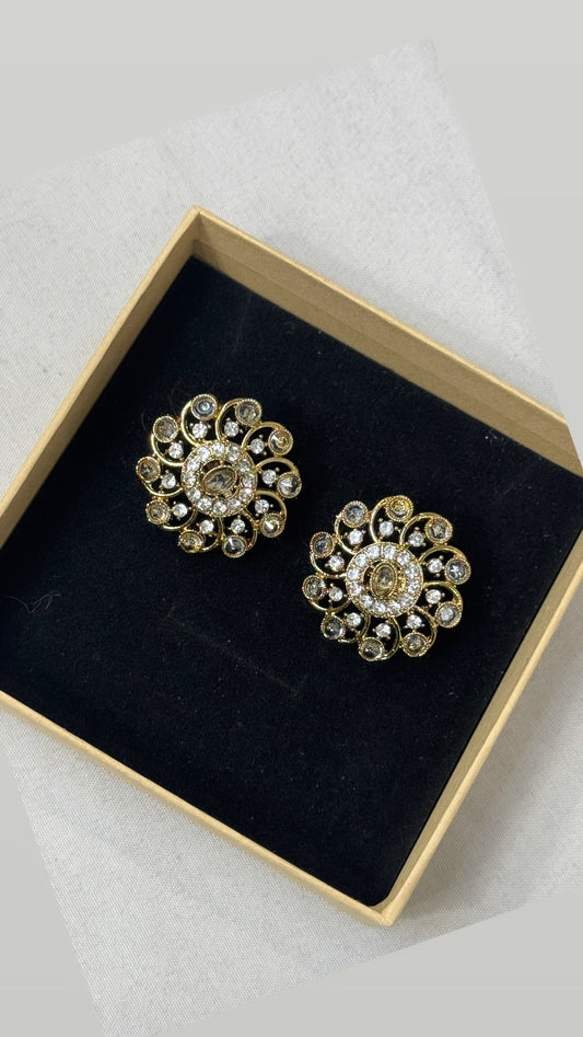 Earrings Studs