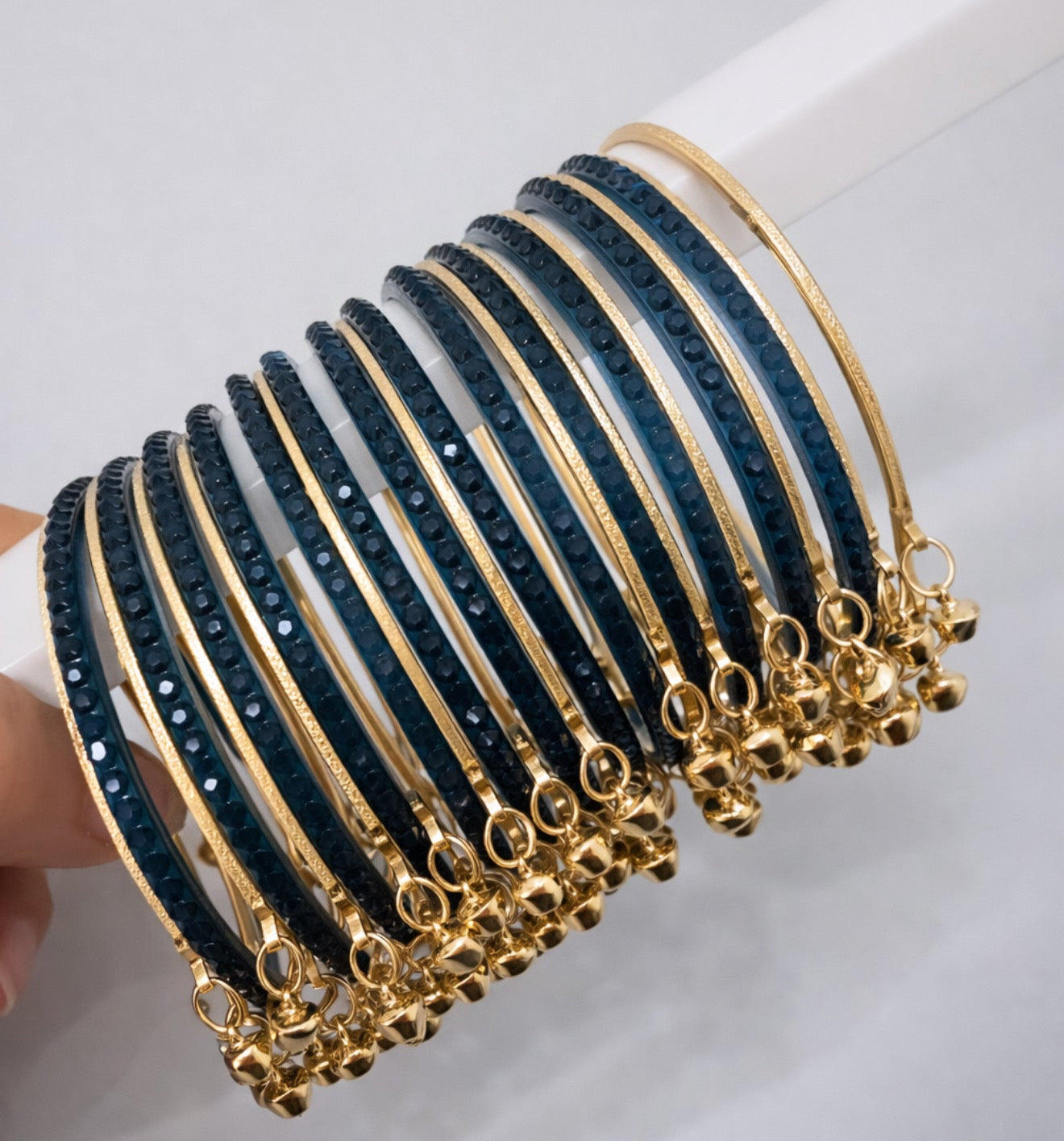 Sania Glass Bangle Set
