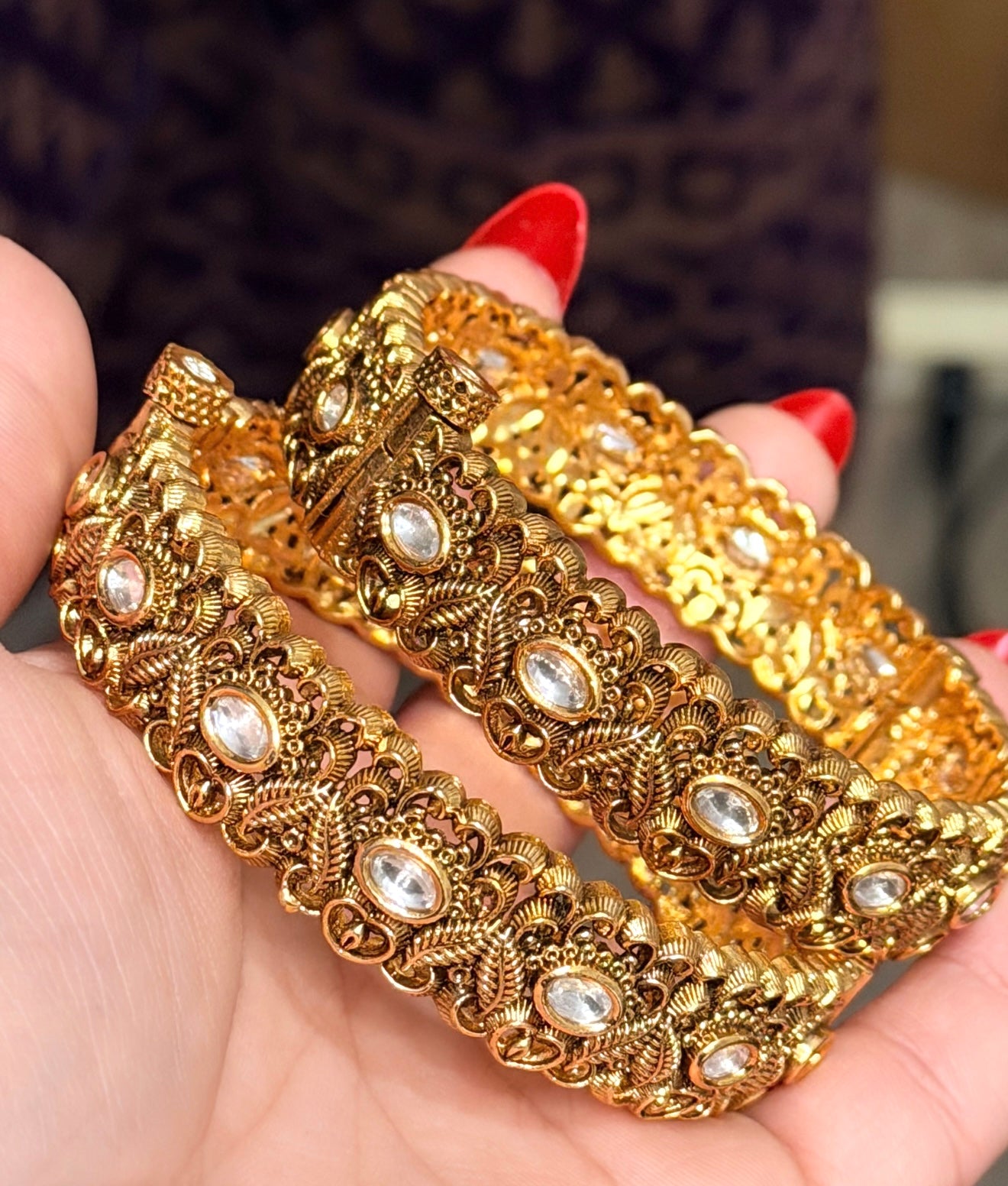 Mandy Tyaani Kundan Premium Bangle Set