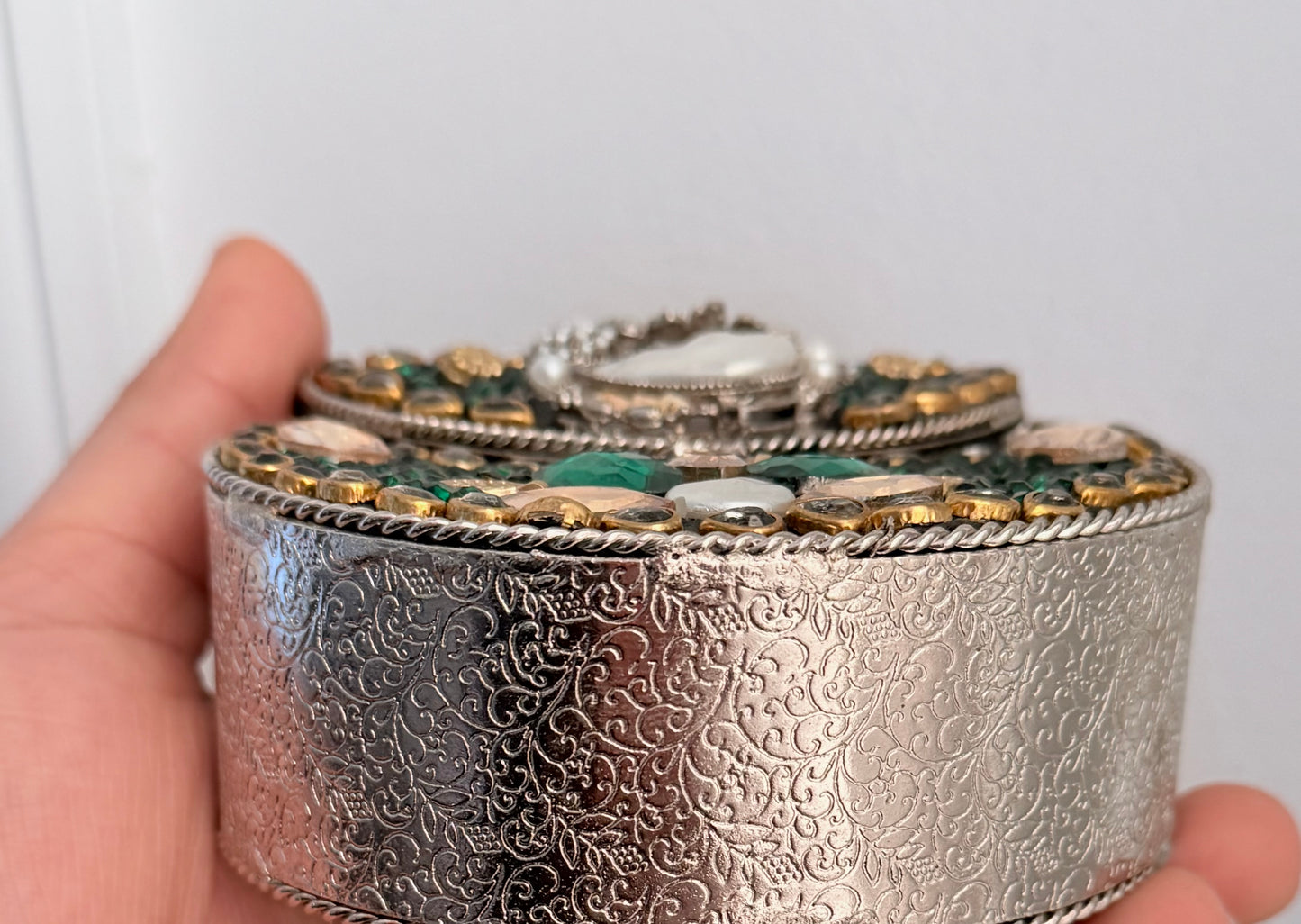 Mini Turkish Clutch With Detachable Chain