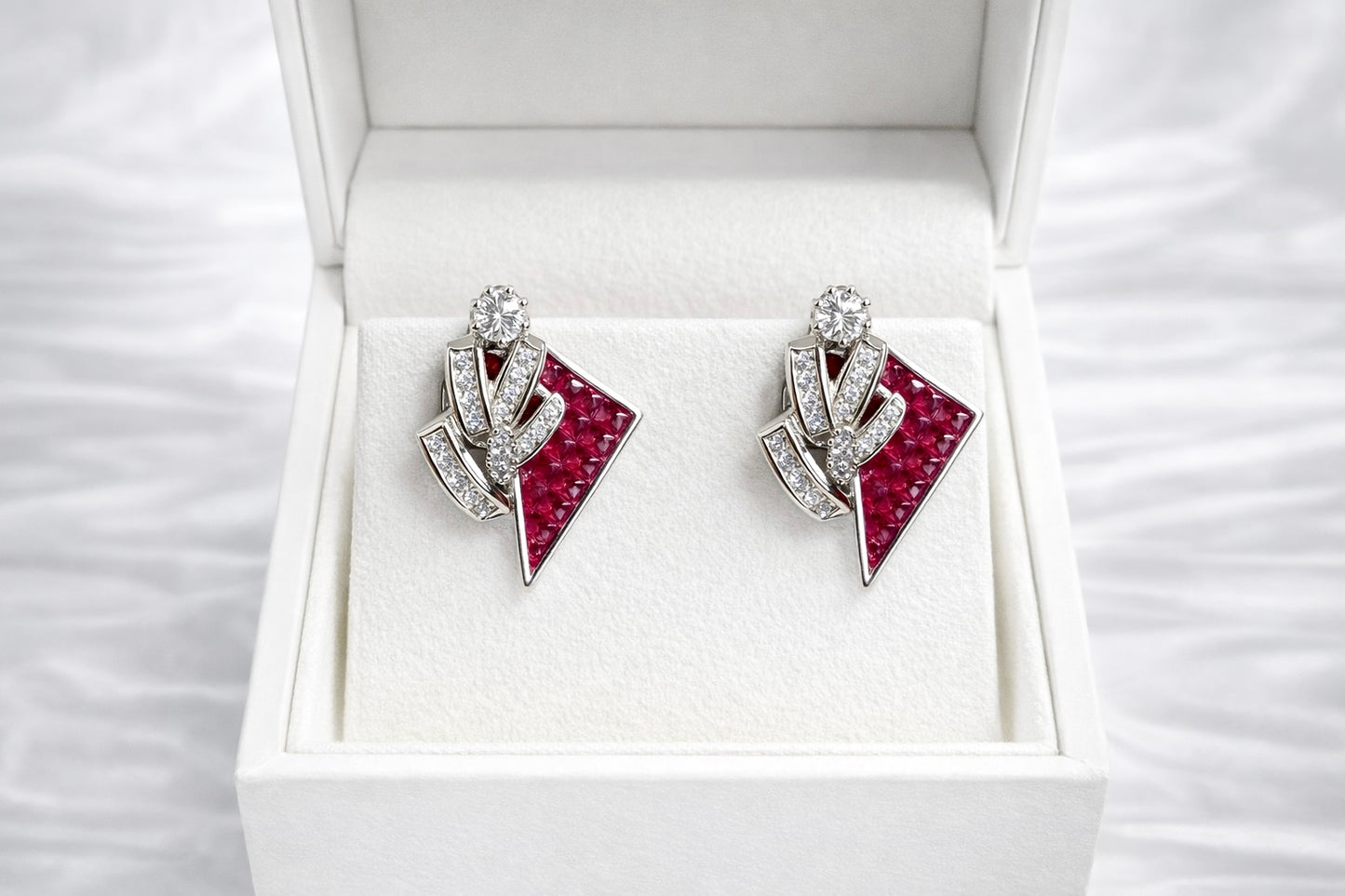 VVS Clarity Studs